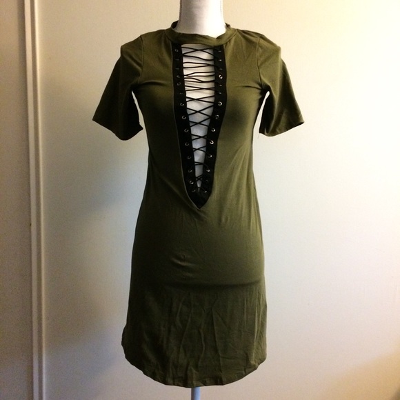 Dresses & Skirts - ✨ NEW Olive Green Dress | Small